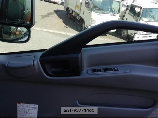 Hino DUTRO 2023-03 534674-21