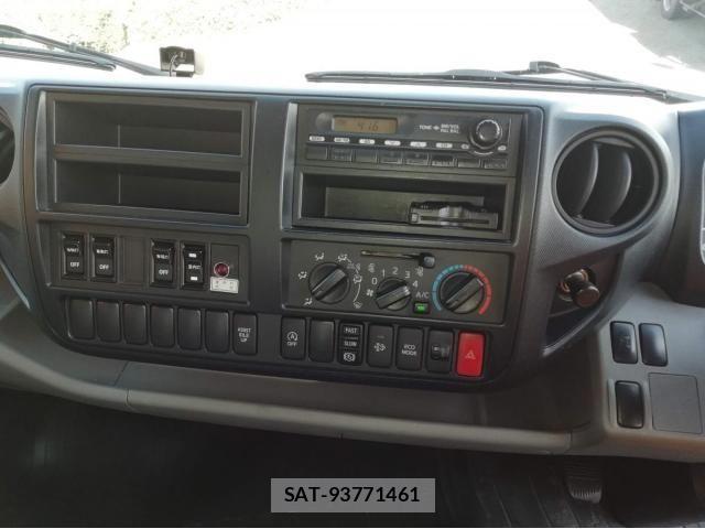 Hino DUTRO 2023-03 534674-24