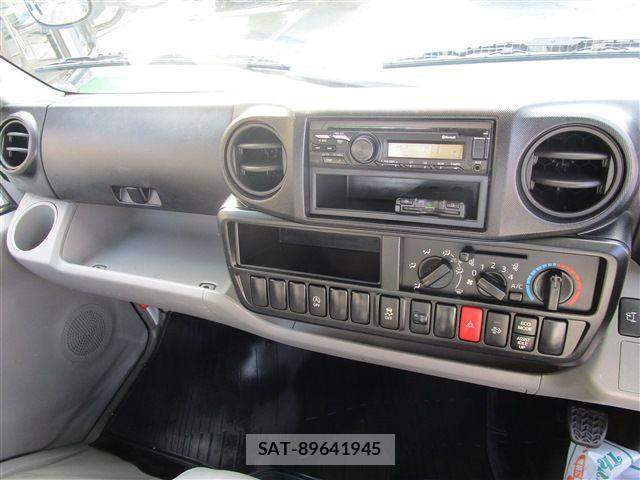 Hino DUTRO 2019-10 1624572-10
