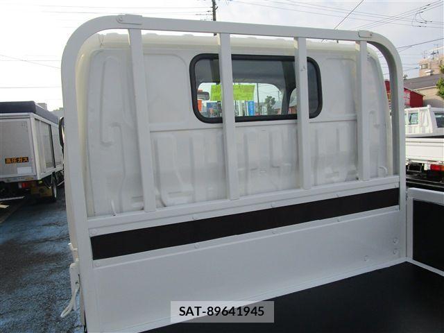 Hino DUTRO 2019-10 1624572-7