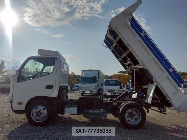Hino DUTRO 2015-12 1659506-12