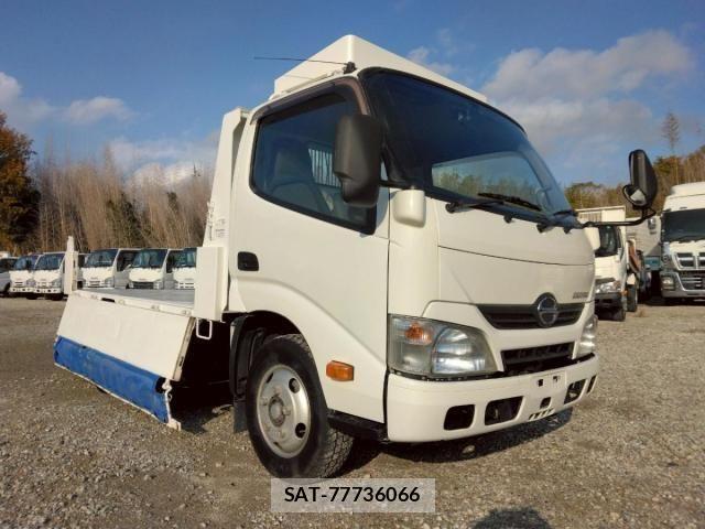 Hino DUTRO 2015-12 1659506-17