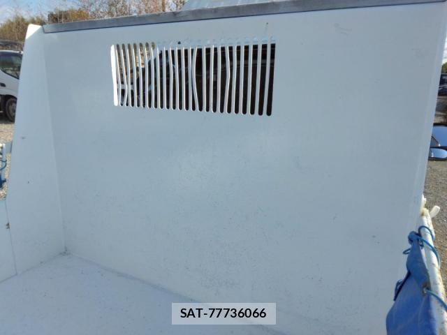 Hino DUTRO 2015-12 1659506-27