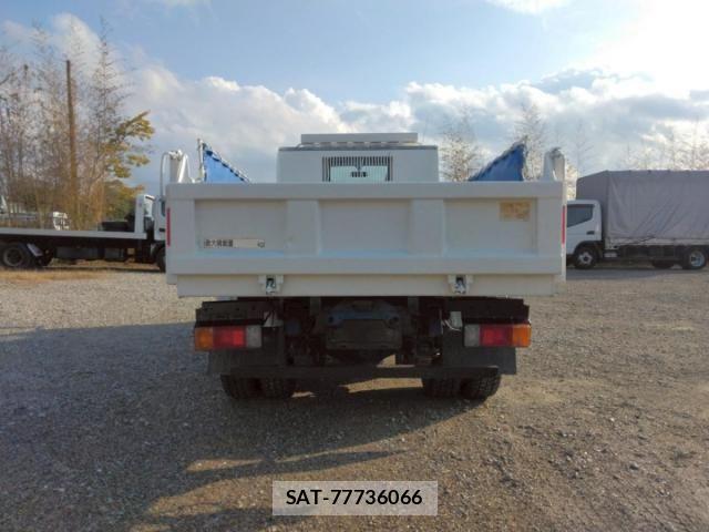 Hino DUTRO 2015-12 1659506-6
