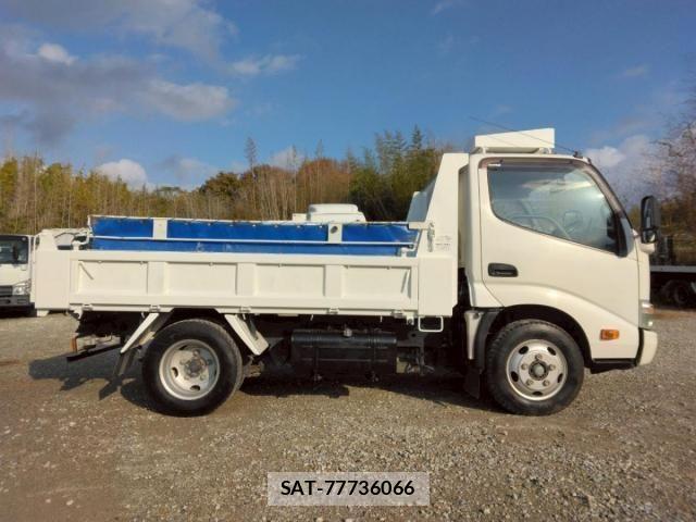 Hino DUTRO 2015-12 1659506-8