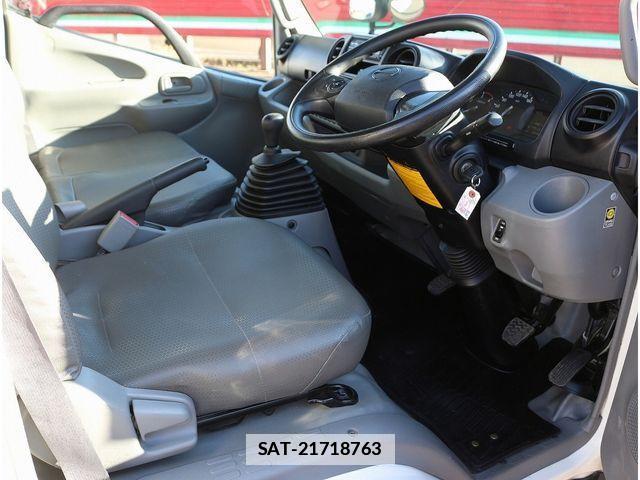 Hino DUTRO 2019-11 1659499-19