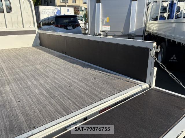 Hino DUTRO 2020-08 1742291-10