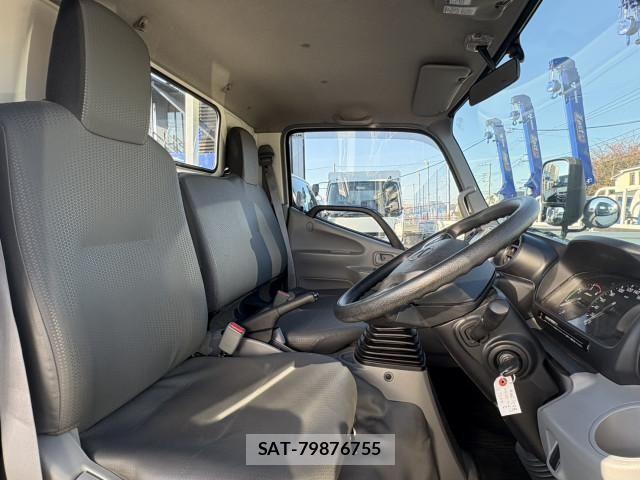 Hino DUTRO 2020-08 1742291-19