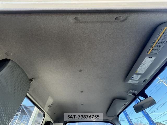 Hino DUTRO 2020-08 1742291-25