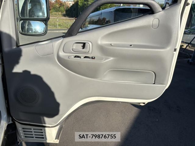 Hino DUTRO 2020-08 1742291-26