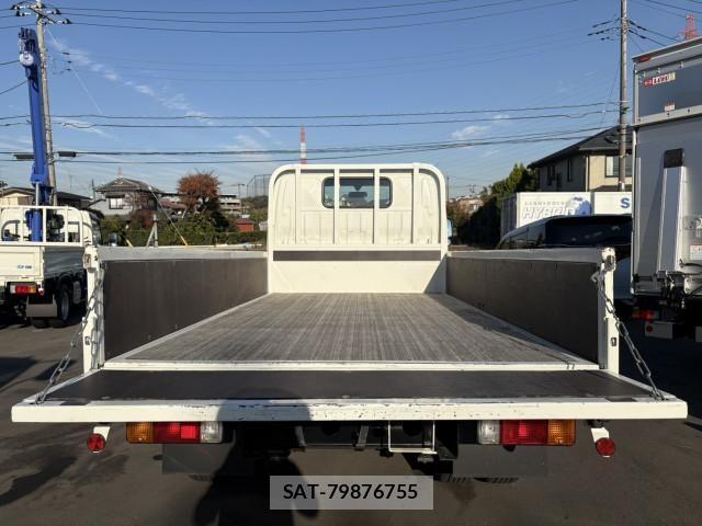 Hino DUTRO 2020-08 1742291-8