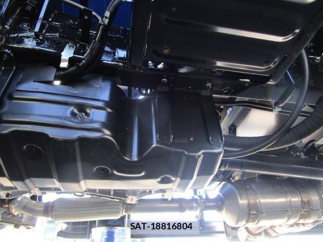 Hino DUTRO 2024-10 1742195-27
