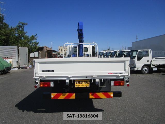 Hino DUTRO 2024-10 1742195-6