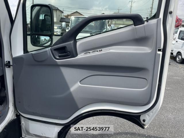 Hino DUTRO 2020-07 1742352-14