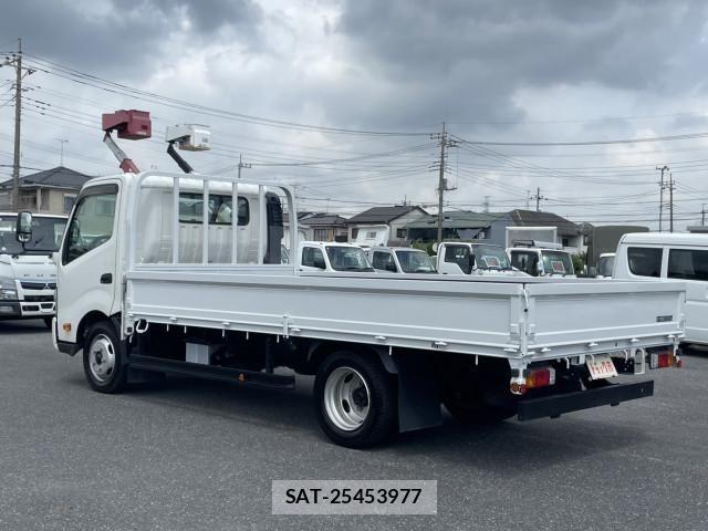 Hino DUTRO 2020-07 1742352-6