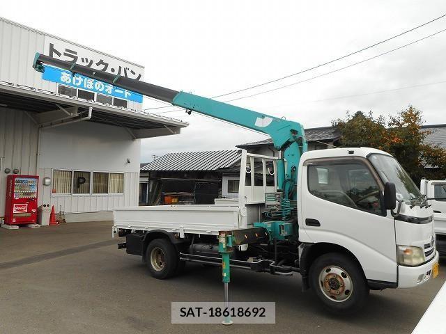 Hino DUTRO 2008-04 1742361-12