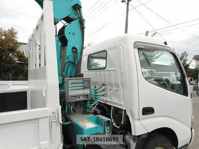 Hino DUTRO 2008-04 1742361-14