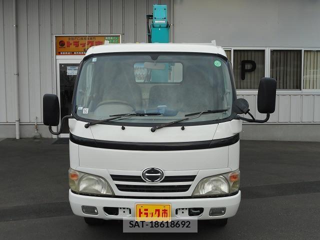 Hino DUTRO 2008-04 1742361-1