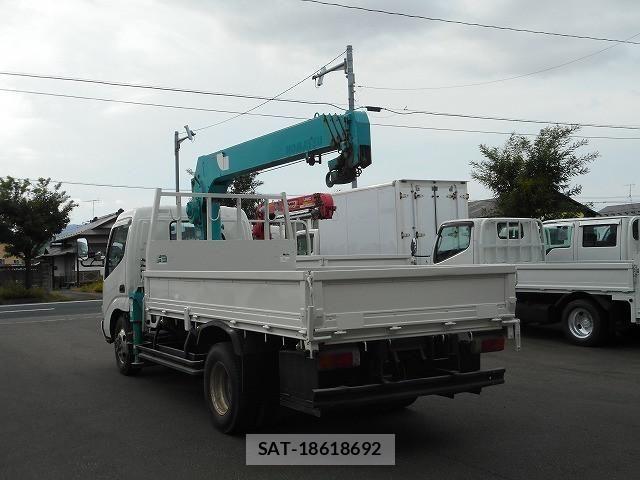 Hino DUTRO 2008-04 1742361-7