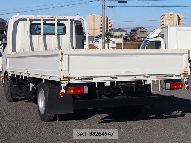Hino DUTRO 2020-09 1742359-2