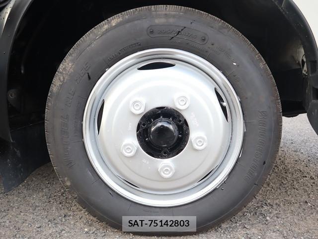 Hino DUTRO 2020-09 1742362-20