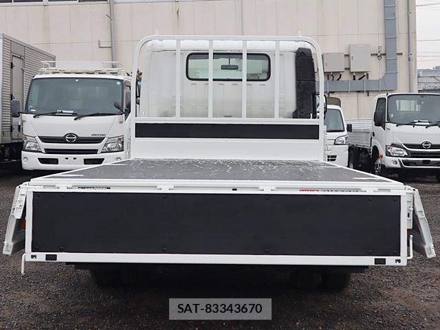 Hino DUTRO 2020-08 1742350-10