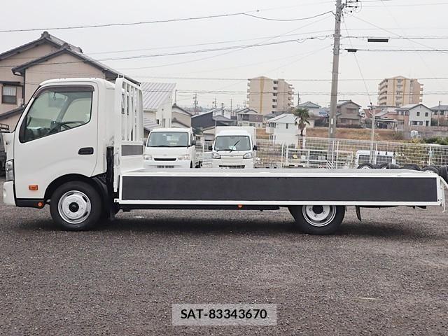 Hino DUTRO 2020-08 1742350-12