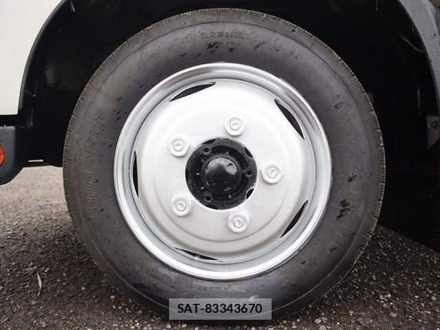 Hino DUTRO 2020-08 1742350-23