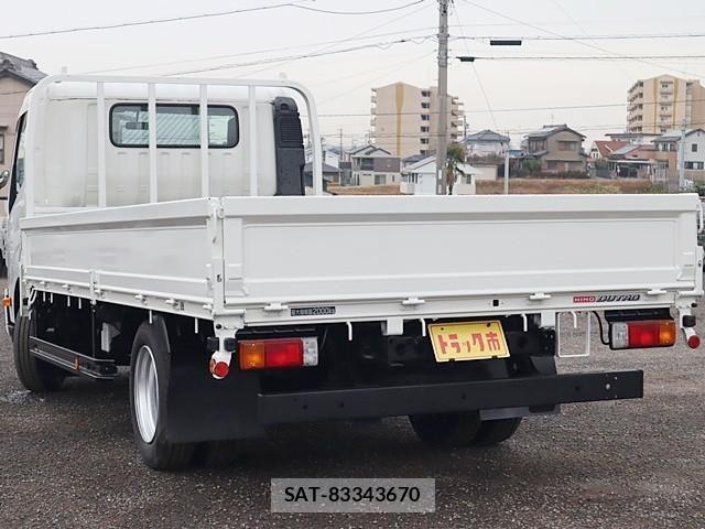 Hino DUTRO 2020-08 1742350-6