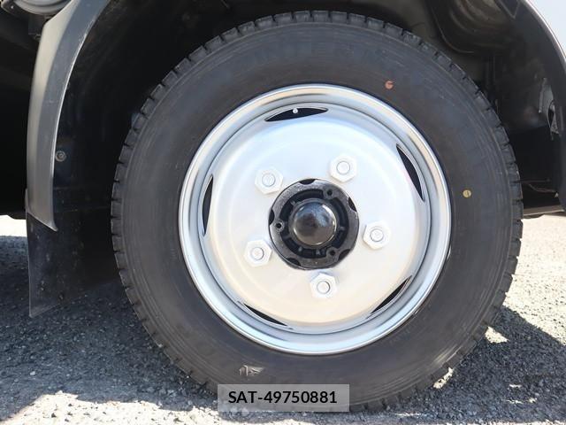 Hino DUTRO 2020-08 1742348-20