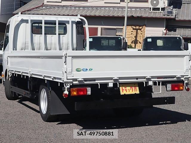 Hino DUTRO 2020-08 1742348-6