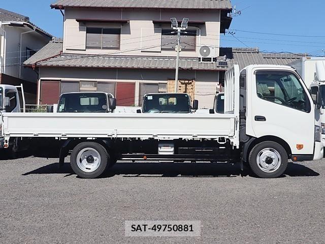 Hino DUTRO 2020-08 1742348-7