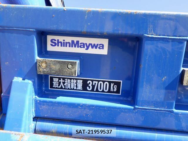 Hino DUTRO 2022-09 1742247-21