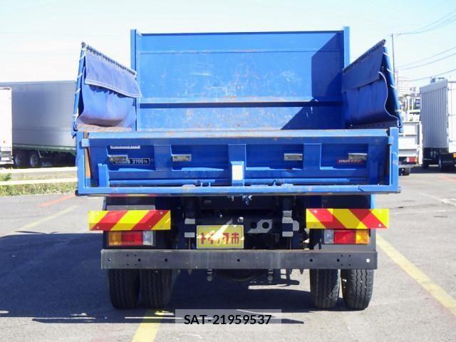 Hino DUTRO 2022-09 1742247-5