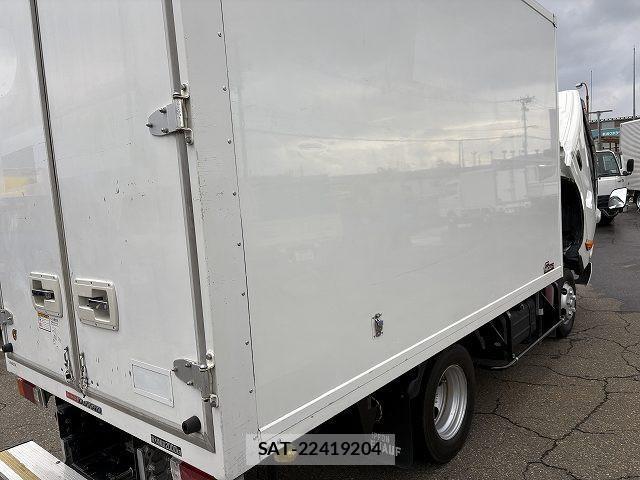 Hino DUTRO 2013-09 1742411-16