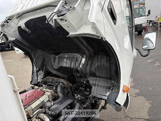 Hino DUTRO 2013-09 1742411-25