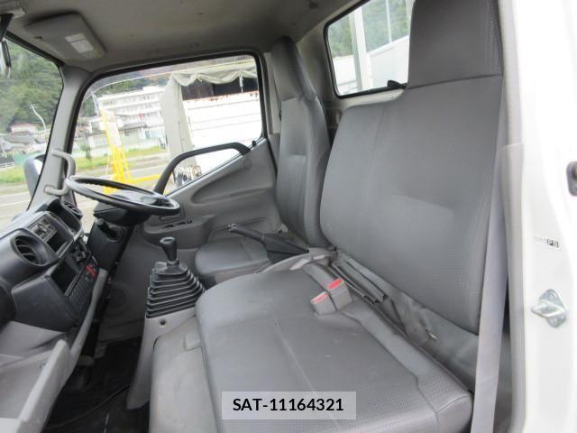 Hino DUTRO 2018-10 1742413-20