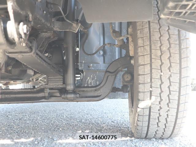 Hino DUTRO 2020-08 1742375-22