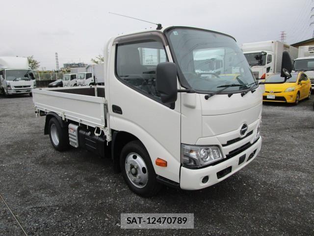 Hino DUTRO 2020-08 1742303-1