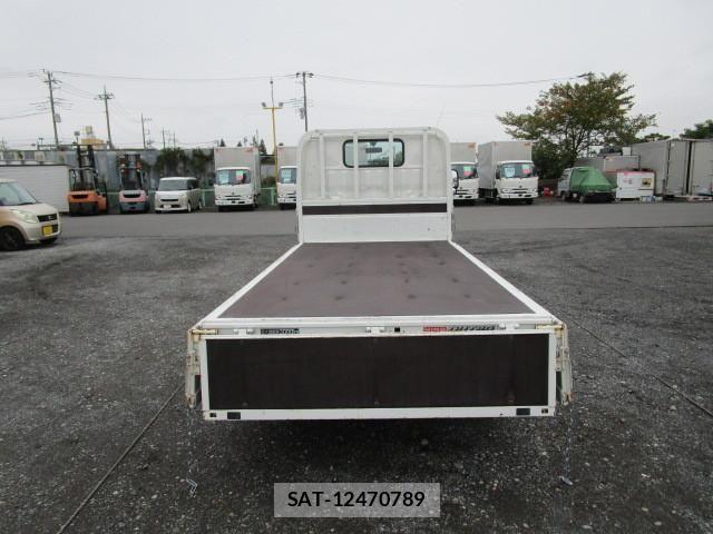 Hino DUTRO 2020-08 1742303-7