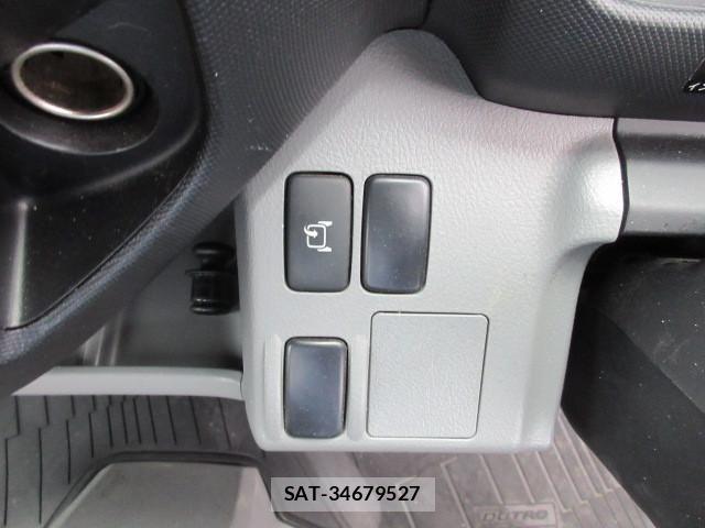 Hino DUTRO 2020-07 1742338-14