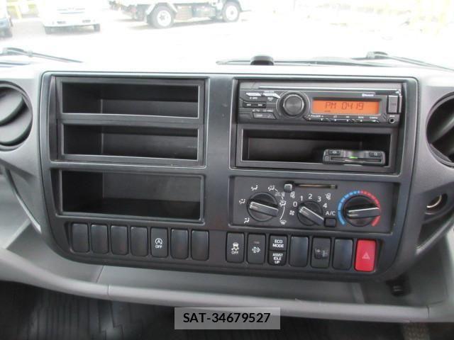 Hino DUTRO 2020-07 1742338-15