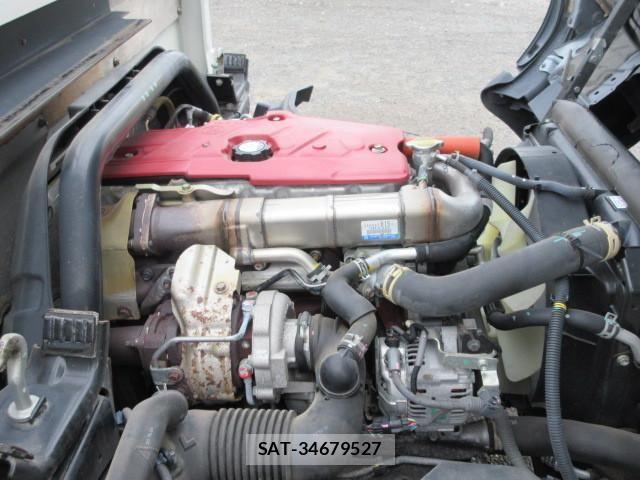 Hino DUTRO 2020-07 1742338-23