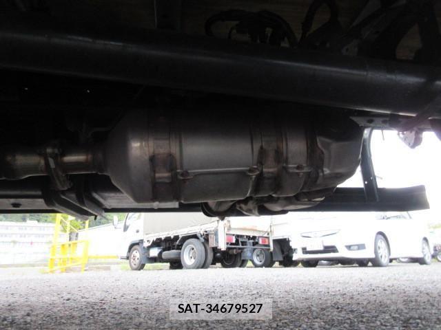 Hino DUTRO 2020-07 1742338-27