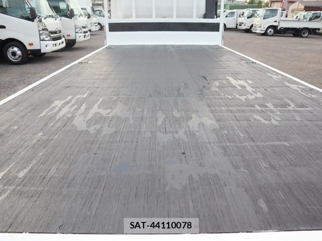 Hino DUTRO 2020-07 1742372-10
