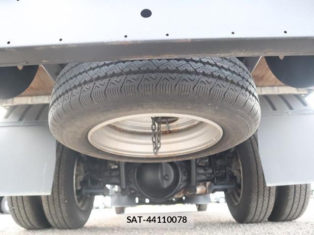 Hino DUTRO 2020-07 1742372-19