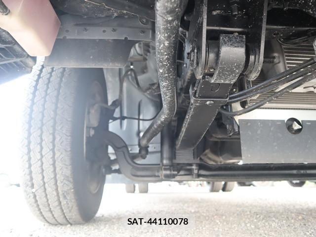 Hino DUTRO 2020-07 1742372-22