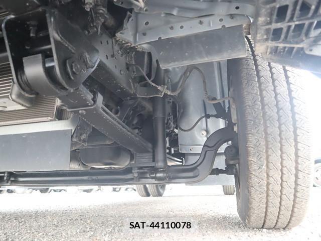 Hino DUTRO 2020-07 1742372-23