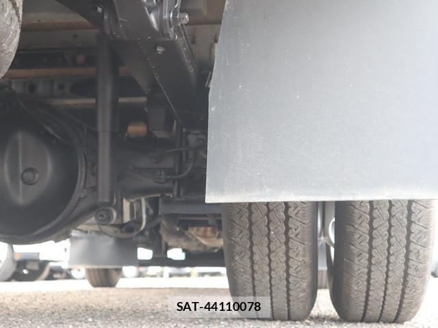 Hino DUTRO 2020-07 1742372-27