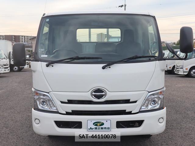 Hino DUTRO 2020-07 1742372-2